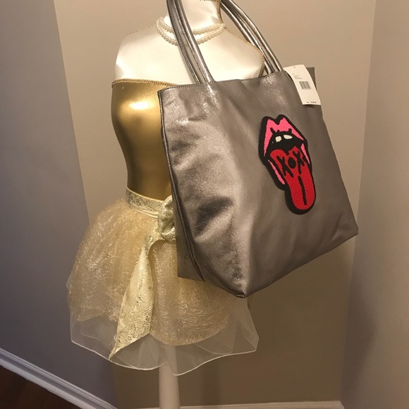 Betsey Johnson leather tote. - Picture 3 of 5